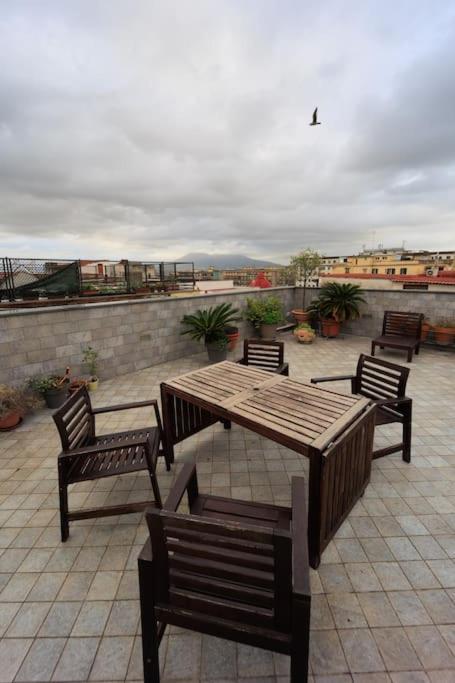 Lidahouse Terrace And Vesuvio View Next Museum By Houseinnaples Appartamento *